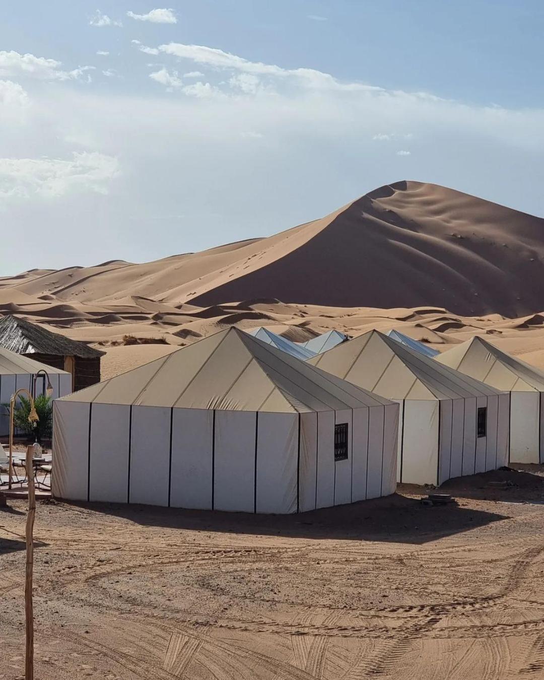 Royal Sands Camp Merzouga Exterior foto